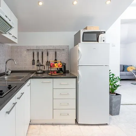 شقة Apartman Dubrovnik *